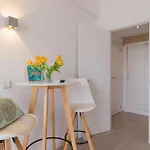 Ran De Mar - First Line Studio